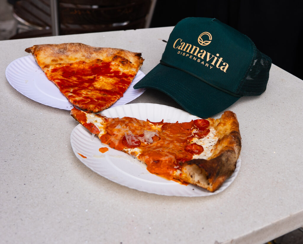 classic_cheese_pizza_bellucci_queens